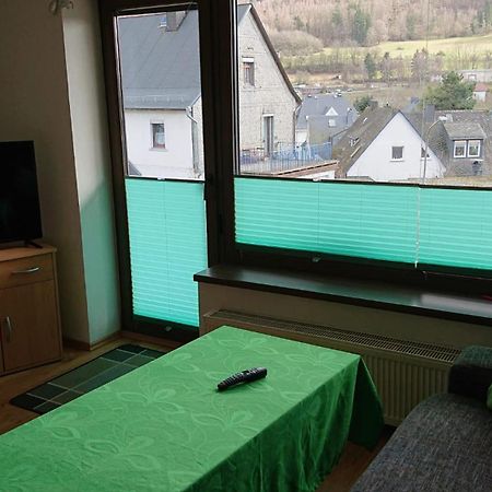 Ferienwohnung Angelburg - Marburg Biedenkopf Mit Balkon Und Badewanne Gonnern Екстер'єр фото