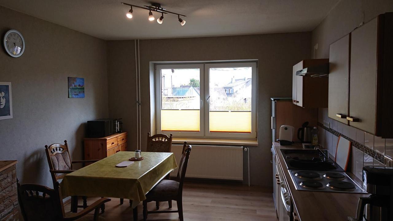 Ferienwohnung Angelburg - Marburg Biedenkopf Mit Balkon Und Badewanne Gonnern Екстер'єр фото