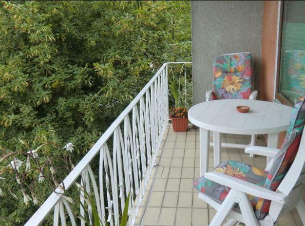 Ferienwohnung Angelburg - Marburg Biedenkopf Mit Balkon Und Badewanne Gonnern Екстер'єр фото